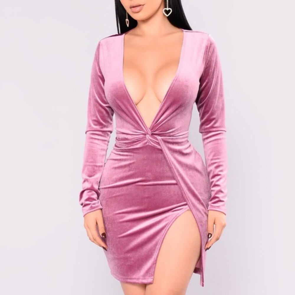 Fashion Nova - Women's (M) Plunge Pink / Purple Long Sleeve Dress w/ Leg Slit